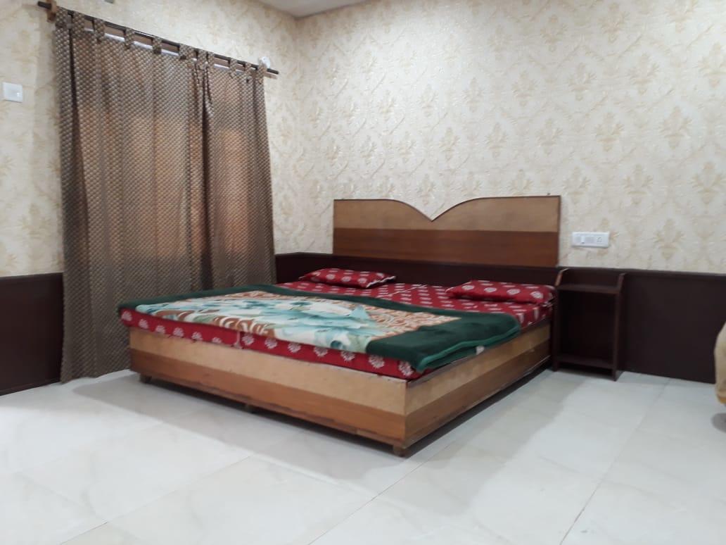 Hotel Neelam Raj Nainital Extérieur photo