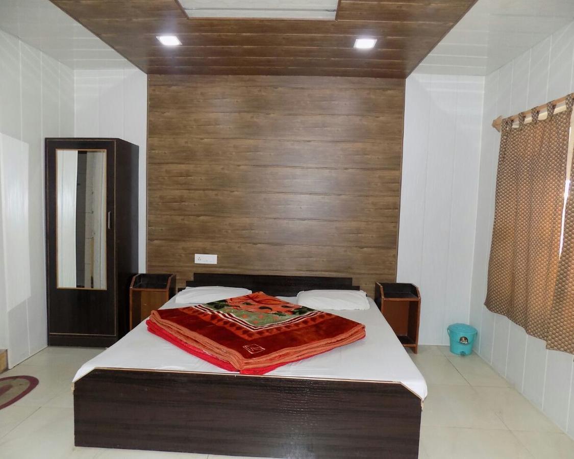Hotel Neelam Raj Nainital Extérieur photo