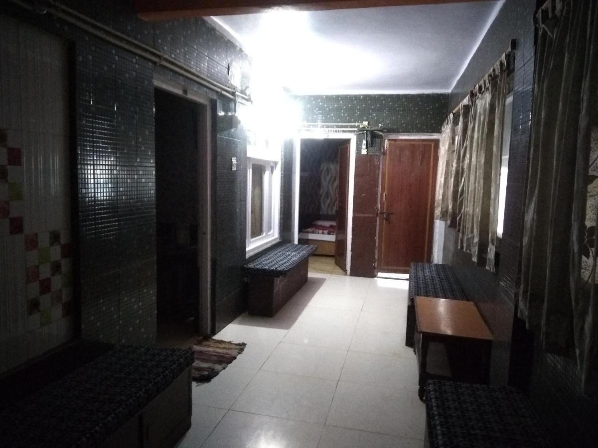 Hotel Neelam Raj Nainital Extérieur photo